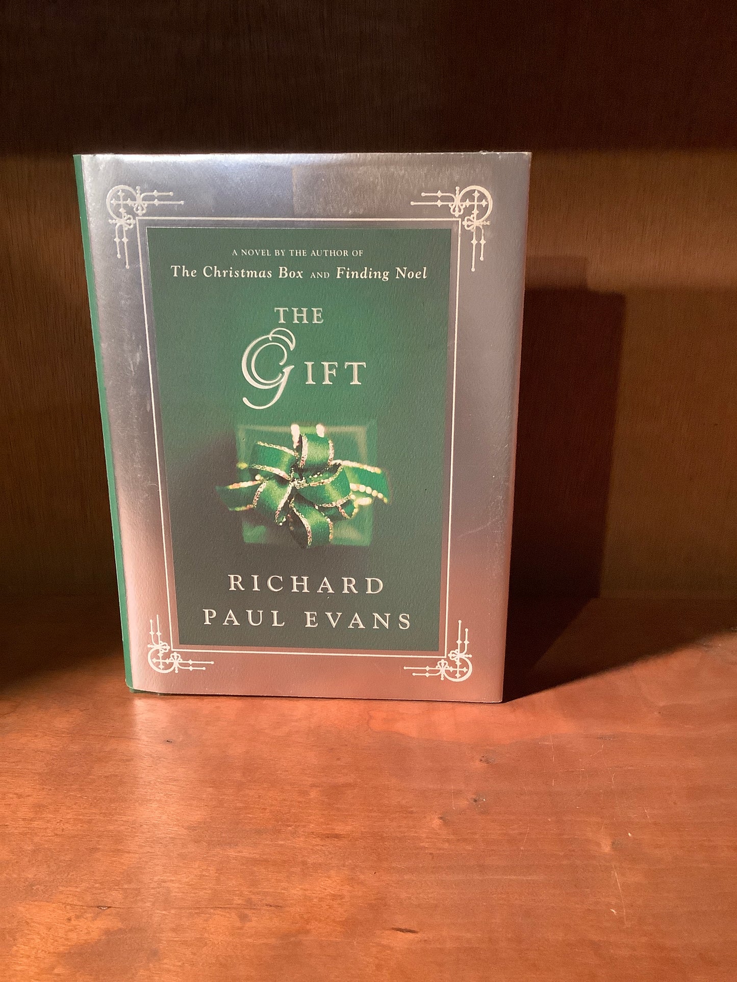 The Gift: A Novel (Used)