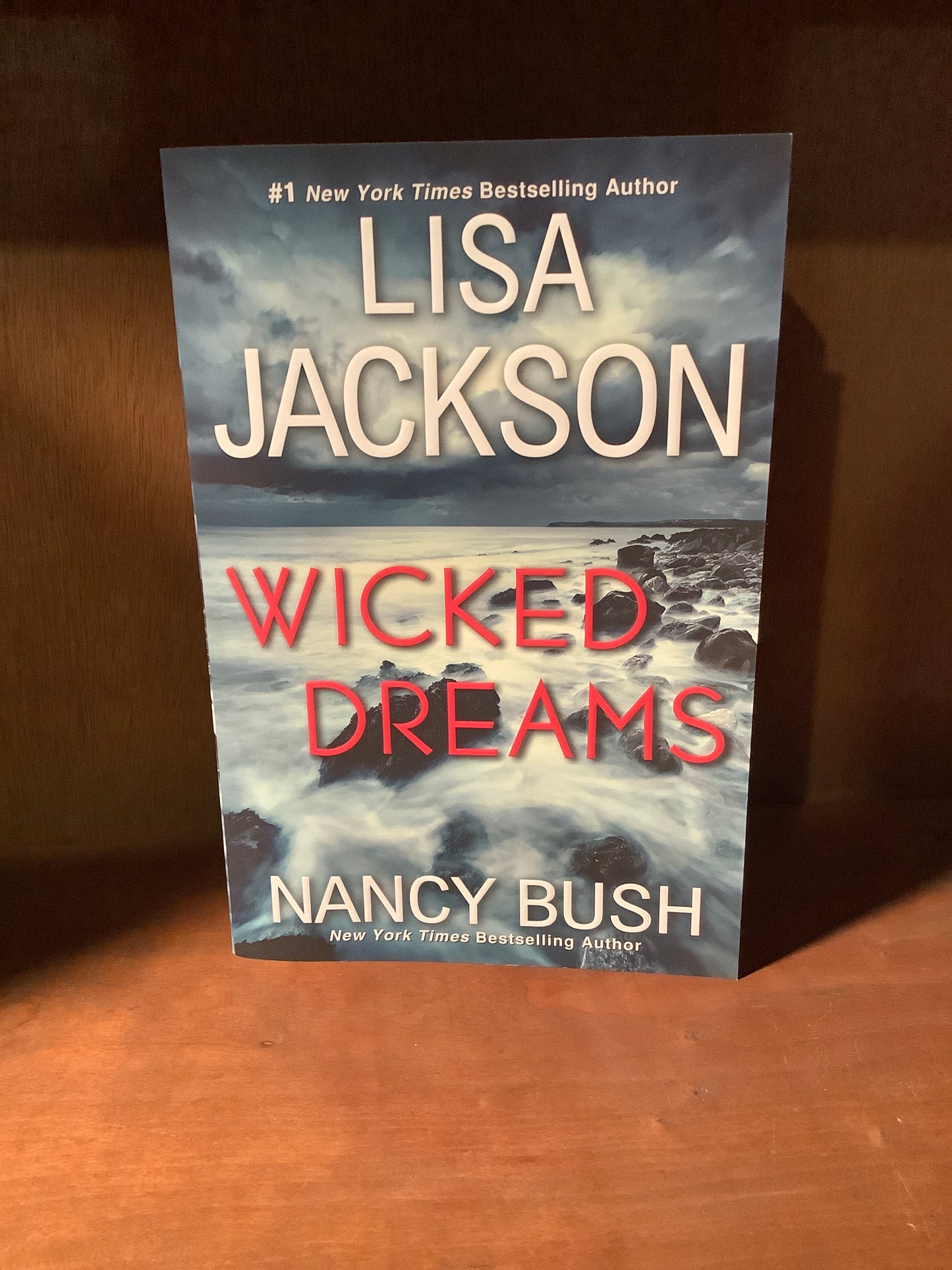 Wicked Dreams: A Riveting New Thriller (The Colony) (USED)